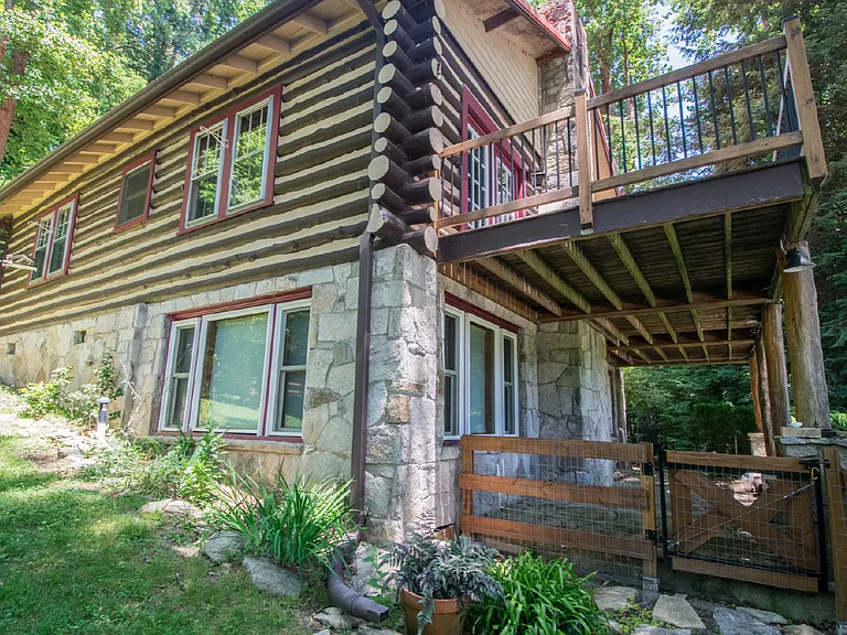 117 Lake Dr — Photo 7