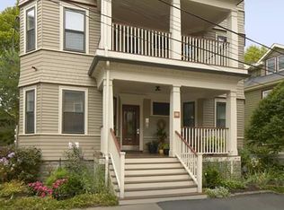 25 Vassal Ln #1, Cambridge, MA 02138