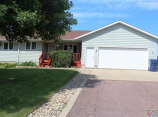 27289 Hemlock Ave, Tea, SD 57064