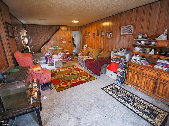 4th image of 512 N New St