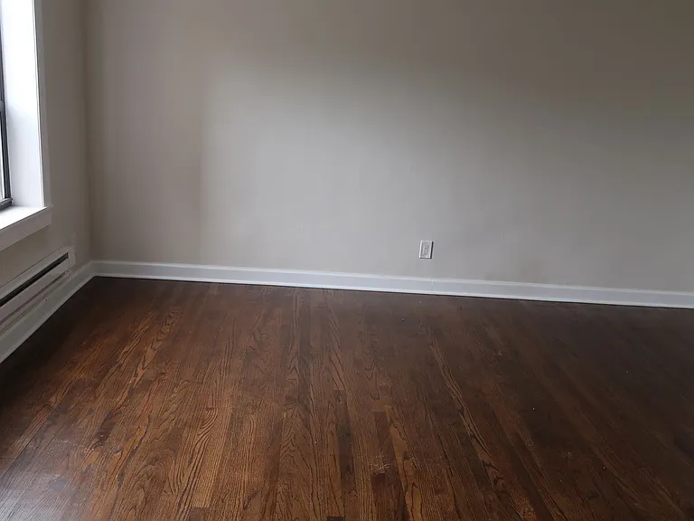 3345 N Marshfield Ave #301 — Photo 8