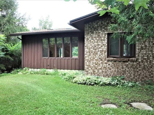 4342 Sweet Rd, Manlius, NY 13104