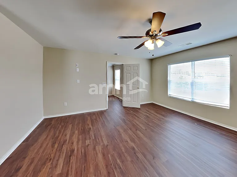 1727 Rustic Arch Way — Photo 11