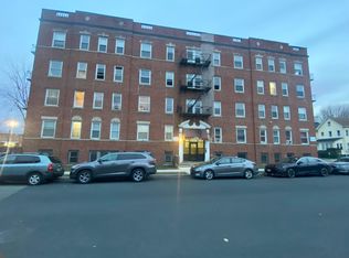 6 1/2 Glenwood Ave #4, East Orange, NJ 07017