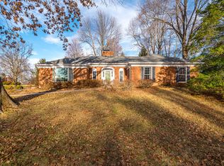 7525 Rockingham Rd, Prospect, KY 40059