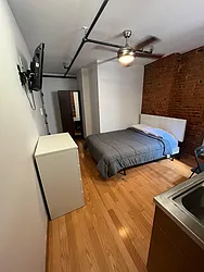 140 East 31st Street