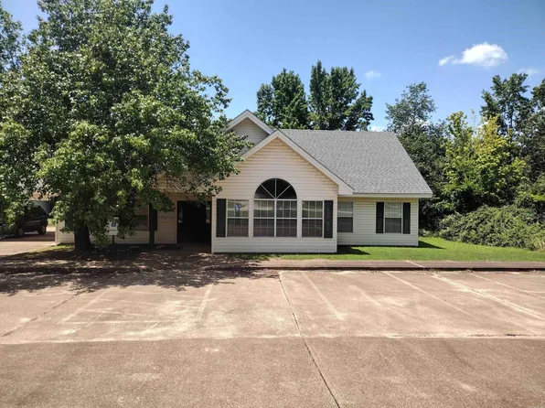 416 Massey Ave, Mountain View, AR 72560