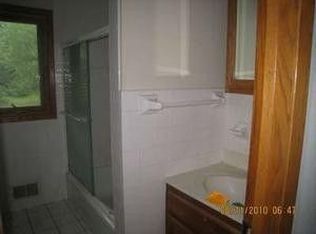 5121 Kimberly Rd, Minnetonka, MN 55345