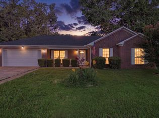 2611 Henson Pl, Bryant, AR 72022