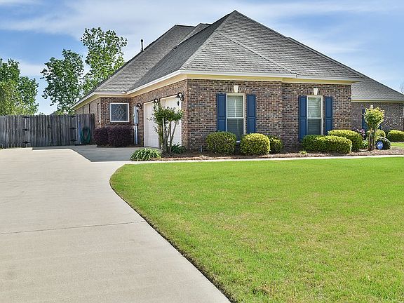 3rd image of 1231 Laurel Brook Ln
