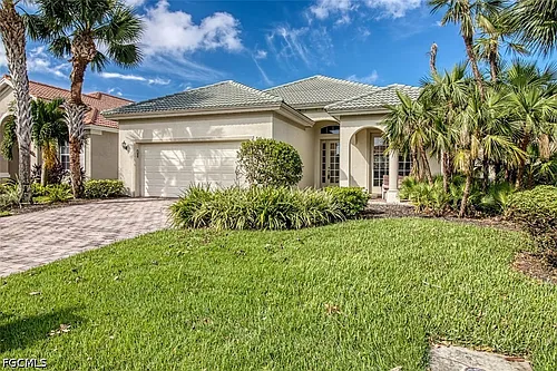 3460 Lakeview Isle Ct Photo 1
