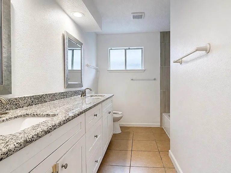 4418 Ponca St — Photo 16