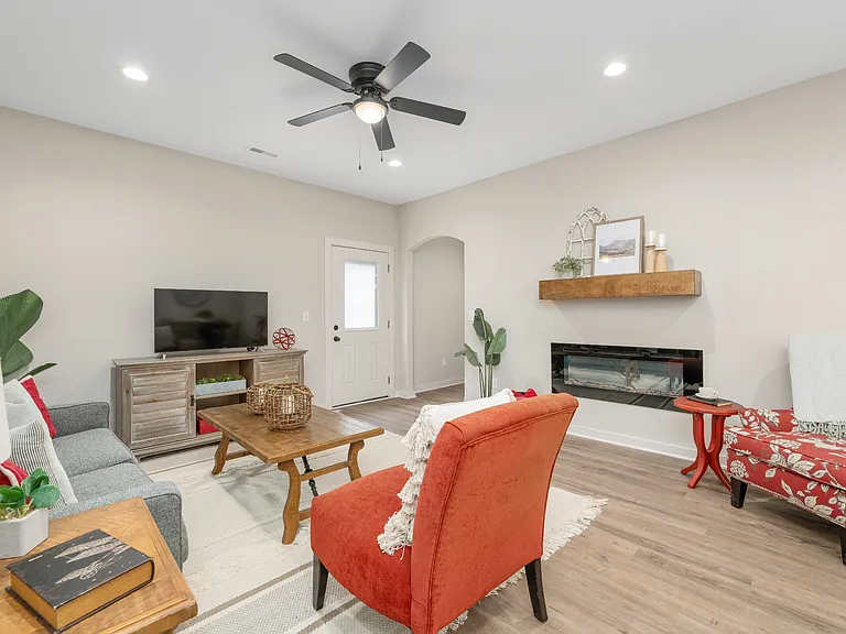 11828 W Graber Ct #200 — Photo 11