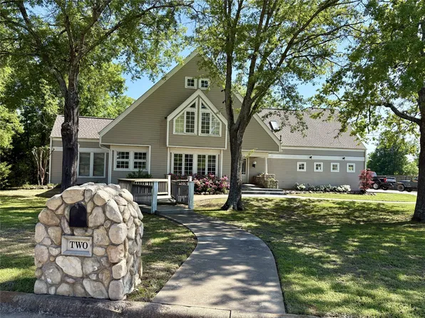 2 Jennifer Ln, Sulphur Springs, TX 75482