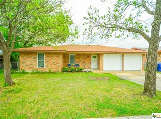 804 Courtney Ln, Copperas Cove, TX 76522