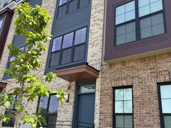 7373 Arlington Blvd, Falls Church, VA 22042
