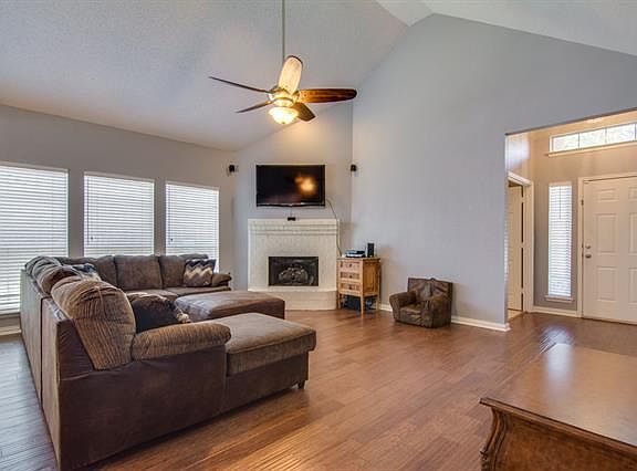 4th image of 7904 Teal Dr