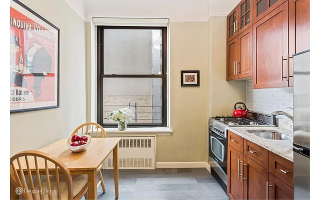 Sold by Douglas Elliman | media 4