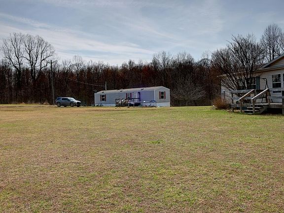 3rd image of 307 Johnson Rd