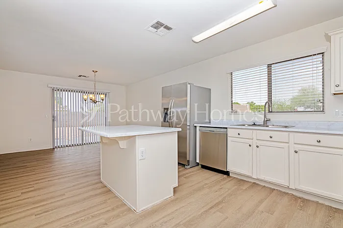 8839 W Manzanita Dr — Photo 5