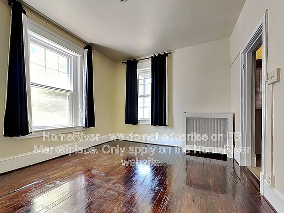 3rd image of 1300 35th St NW #1