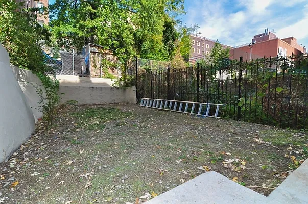 Rented by Citi Habitats | media 17