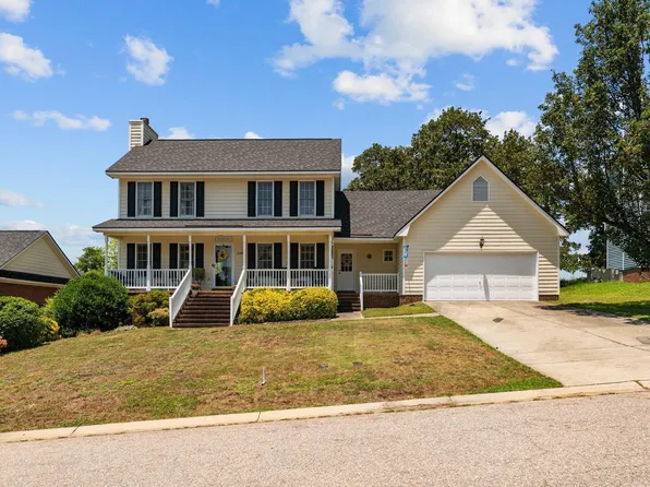 732 Larkspur Dr, Fayetteville, NC 28311