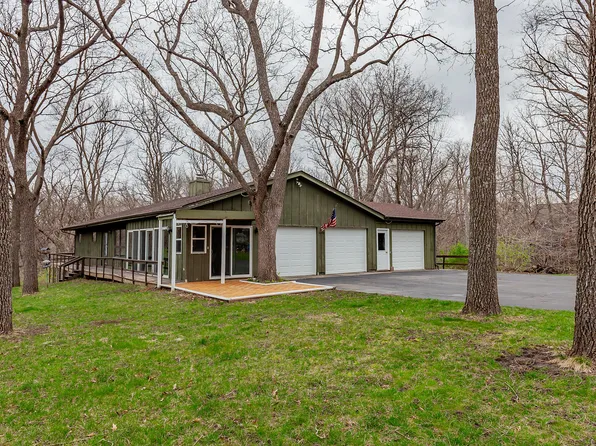 5167 Skycrest Dr, Ames, IA 50010