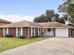 2536 Vulcan St, Harvey, LA 70058