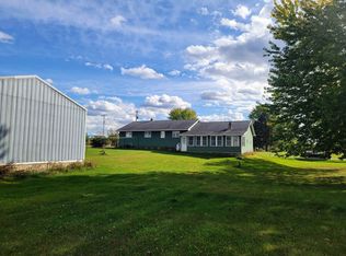 E6094 County Yard Rd, Manawa, WI 54949