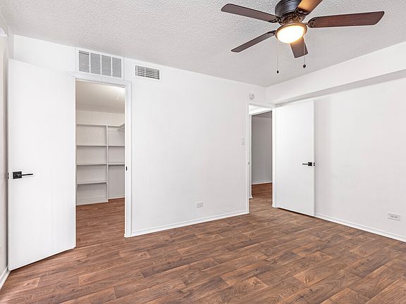 3rd image of 501 Fuller St #512B2