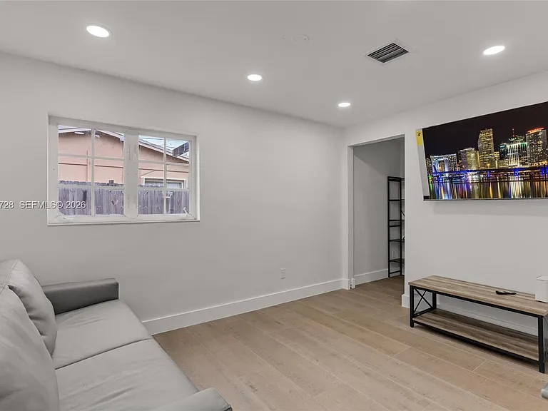 3325 SW 127th Ave — Photo 21