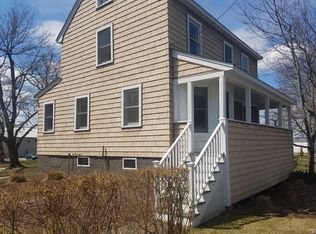 19 Low St, Newburyport, MA 01950