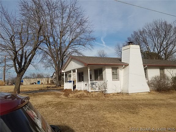 3rd image of 68 Mulberry Dr