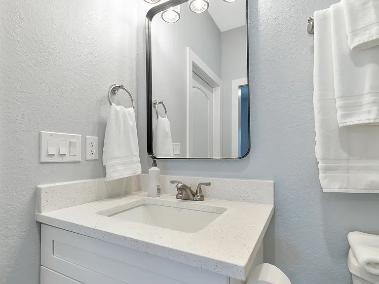 17148 Carleen Ave — Photo 16