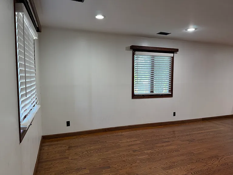 52 Heckel St #102 — Photo 33