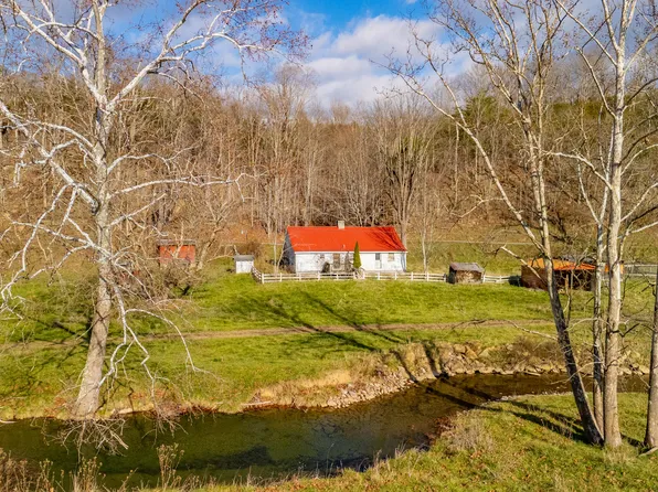 960 Fullen Rd, Union, WV 24983