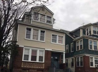 257 Clinton Pl, Newark, NJ 07112