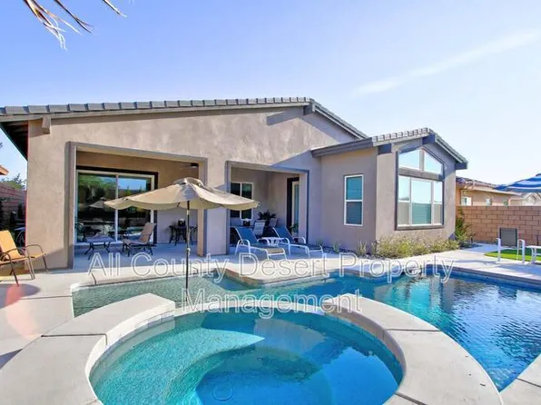 74565 Tesla Dr, Palm Desert, CA 92211