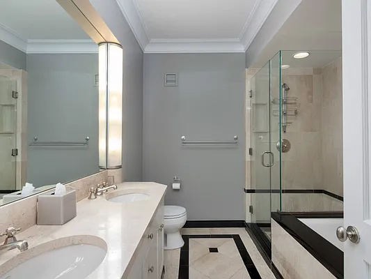 Rented by Sotheby's International Realty | media 16