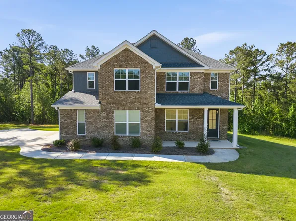 2910 Red Fox Dr, Haddock, GA 31033