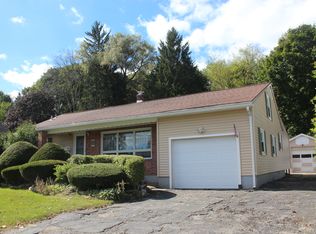 36 State St, Pittsfield, MA 01201