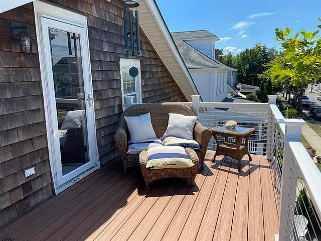 24 N Cornwall Ave — Photo 40