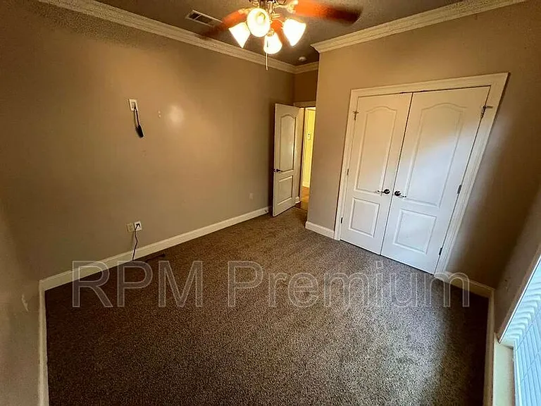 3995 Water Oak Dr — Photo 16