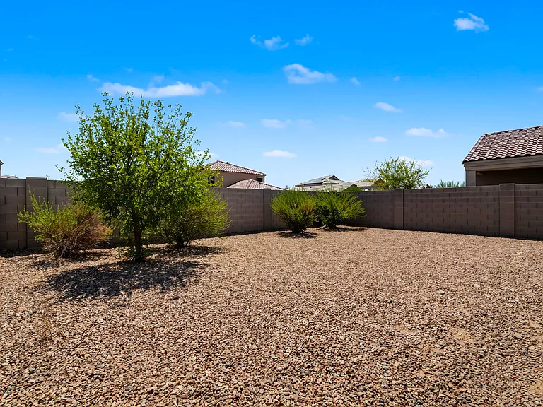 30915 W Amelia Ave — Photo 47