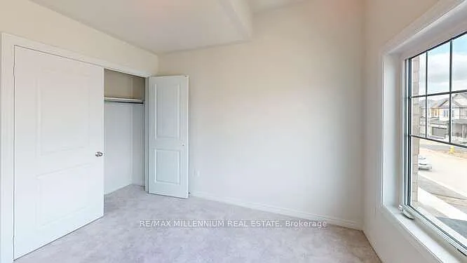 335 Leanne Ln — Photo 37