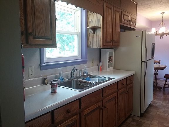 4th image of 3511 Westgate Dr