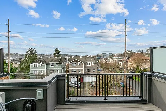 5118 9th Ave NW — Photo 35