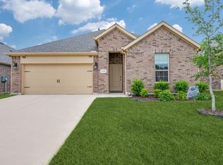 10418 Twisting Springs Dr, Aubrey, TX 76227