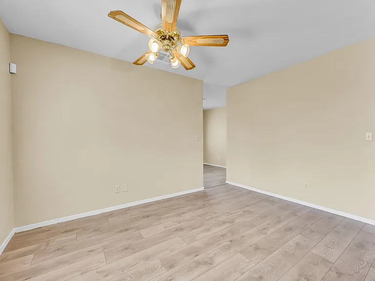 4814 Spring Falls Way — Photo 12